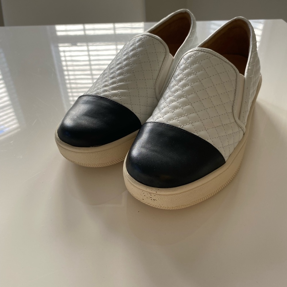 NIB J/Slides Junior Platform Sneaker 8.5